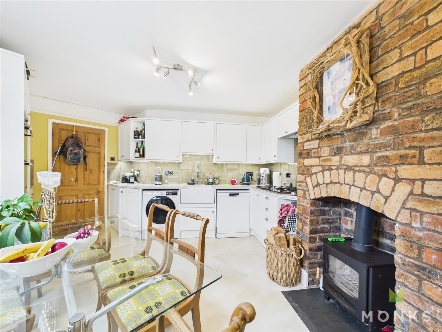 85a Park Avenue, Oswestry, SY11 1AX For Sale